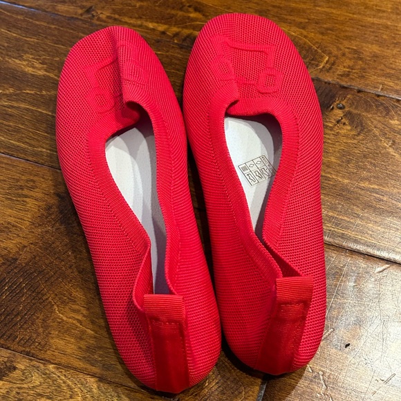 Red Flats NWOT - Picture 5 of 5